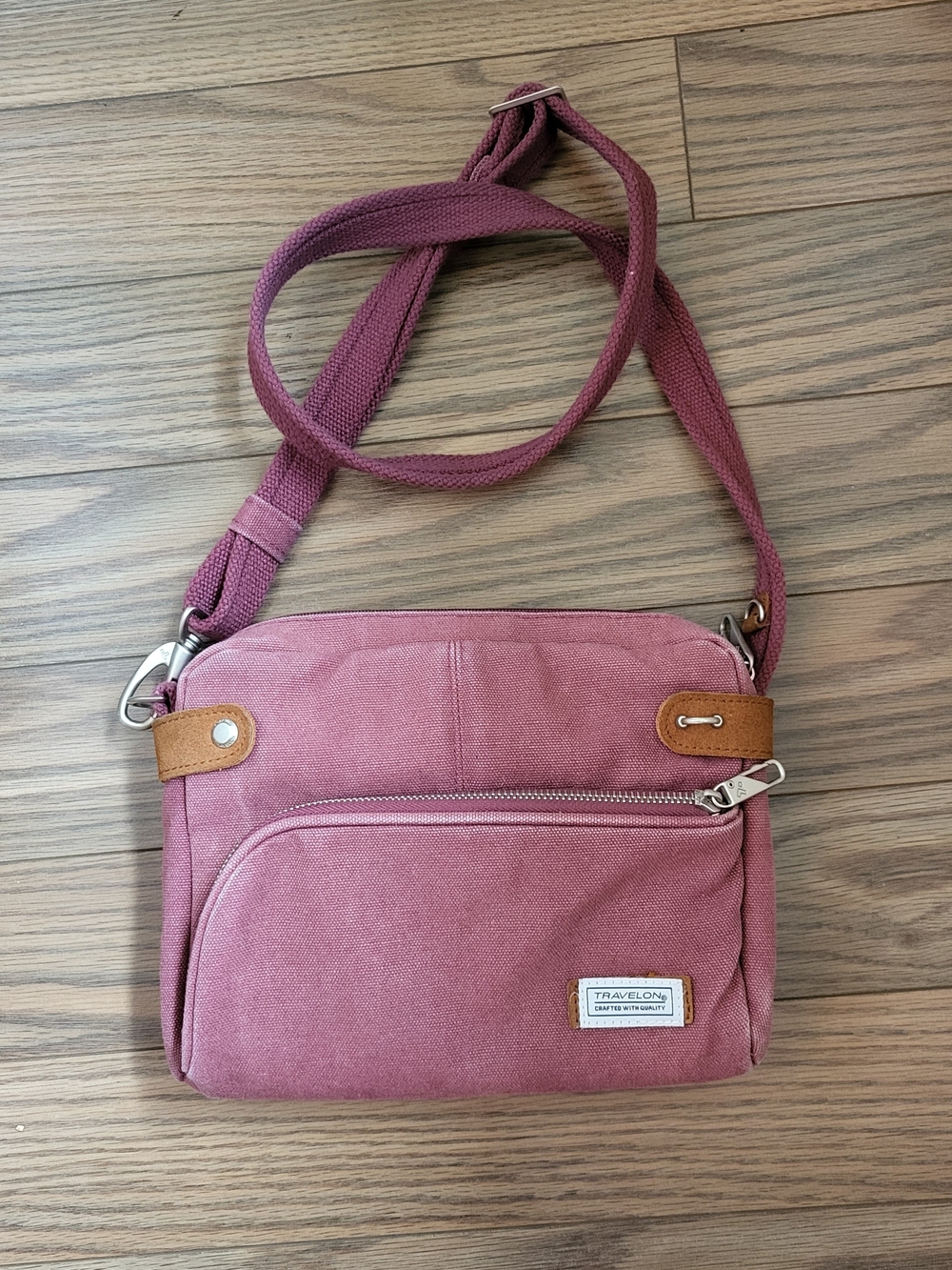 Travelon Anti-Theft Crossbody Bag